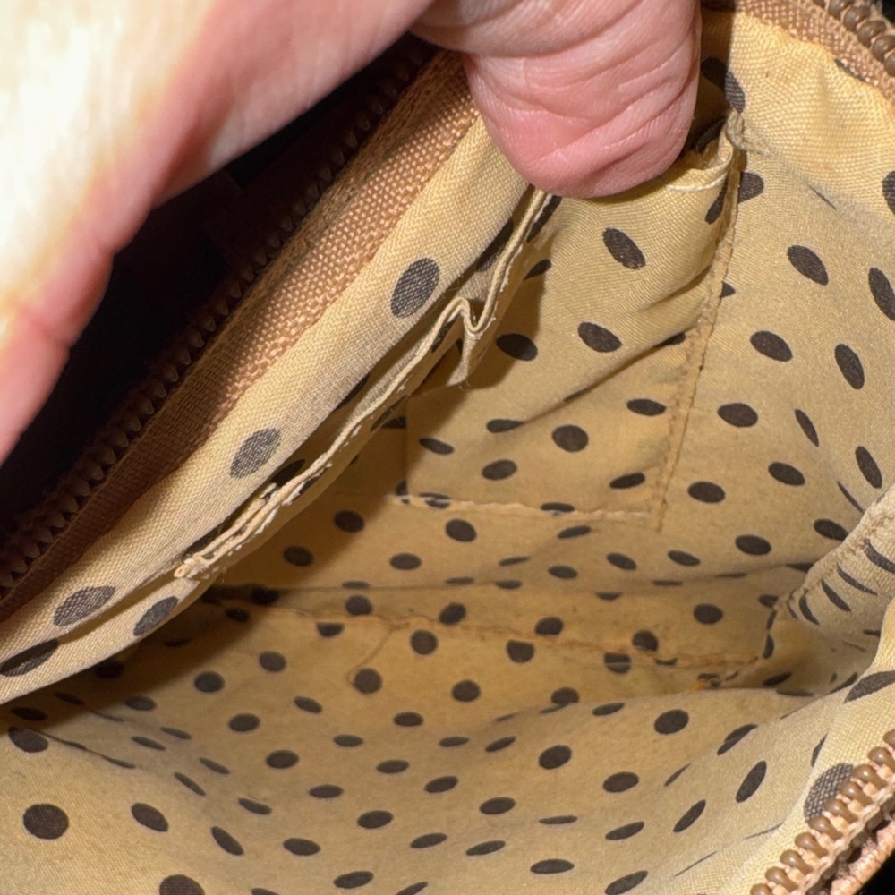 Tan Leather Crossbody Bag or Wristlet - Picture 4 of 8